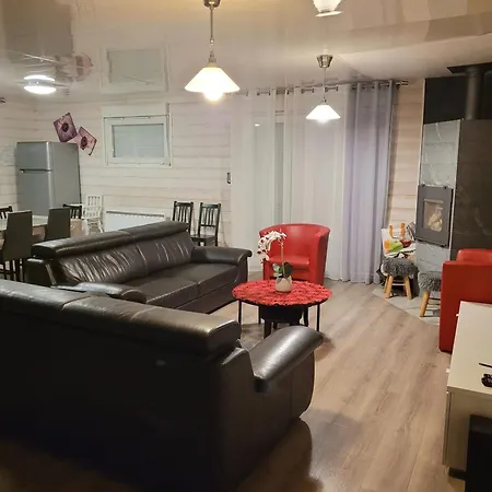 Chalet Chaleureux A Avec Piscine Privee Cornimont