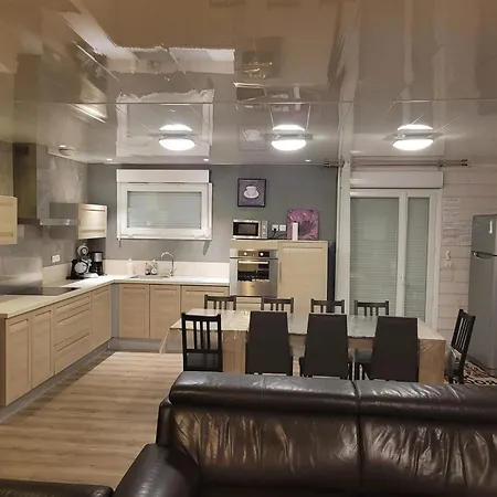 Chaleureux A Avec Piscine Privee Chalet