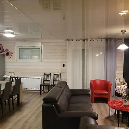 Chaleureux A Avec Piscine Privee * Cornimont